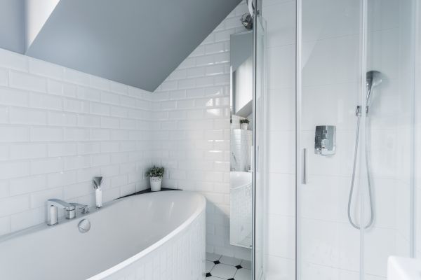 Bathroom Caulking Service in Traverse City