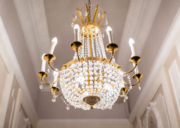 Chandelier Bulb Replacement in Traverse City