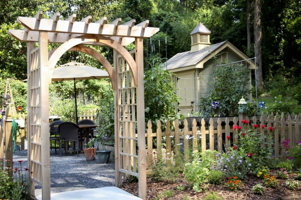 Trellis Mounting in Traverse City